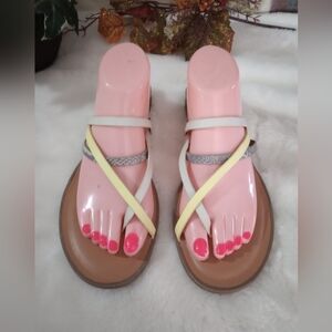 Like new condition sandals shoes for women size 10